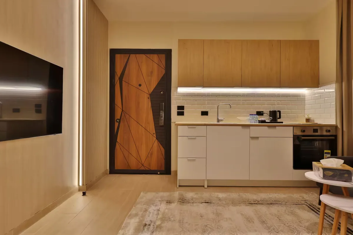 Luxury Studio with Bathtub | Near City Stars - Image 2