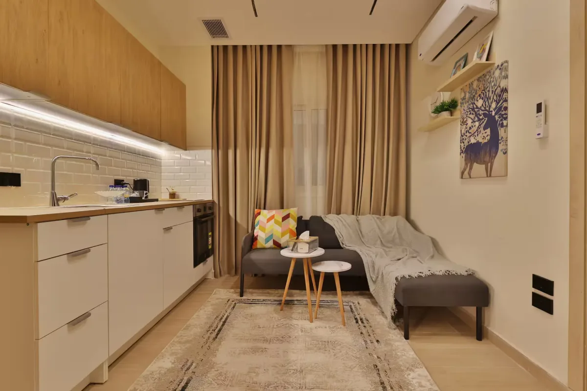 Luxury Studio with Bathtub | Near City Stars - Image 4