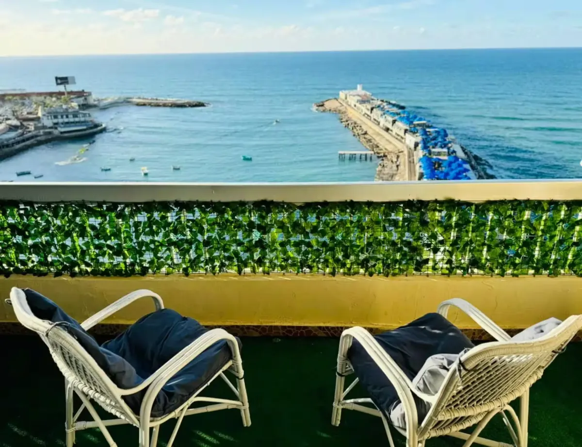 Gleem Pearl Seaview 2-Bedroom